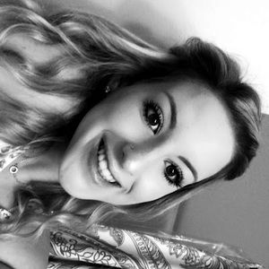 Meet your Posher, Carly